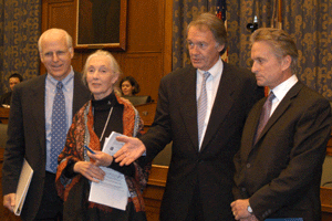 Chris Shays, Jane Goodall, Ed Markey and Michael Douglas
